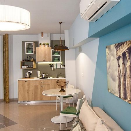 Dynasta Central Suites Atenas Exterior foto